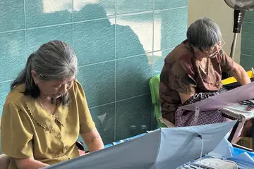 一把太阳伞带动一村村民就业，拼多多千亿扶持助力源头工厂高质量发展